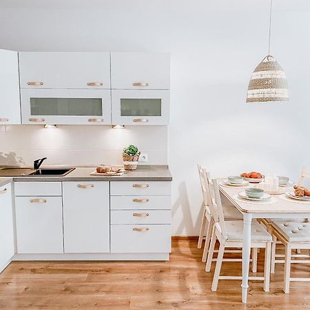 Apartamenty Flat White Ruczajowa Zielona Góra Exterior foto